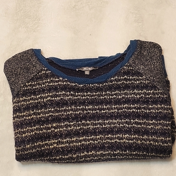 Miss Me Women's Size Small Blue/Gold Sweater - Picture 5 of 7